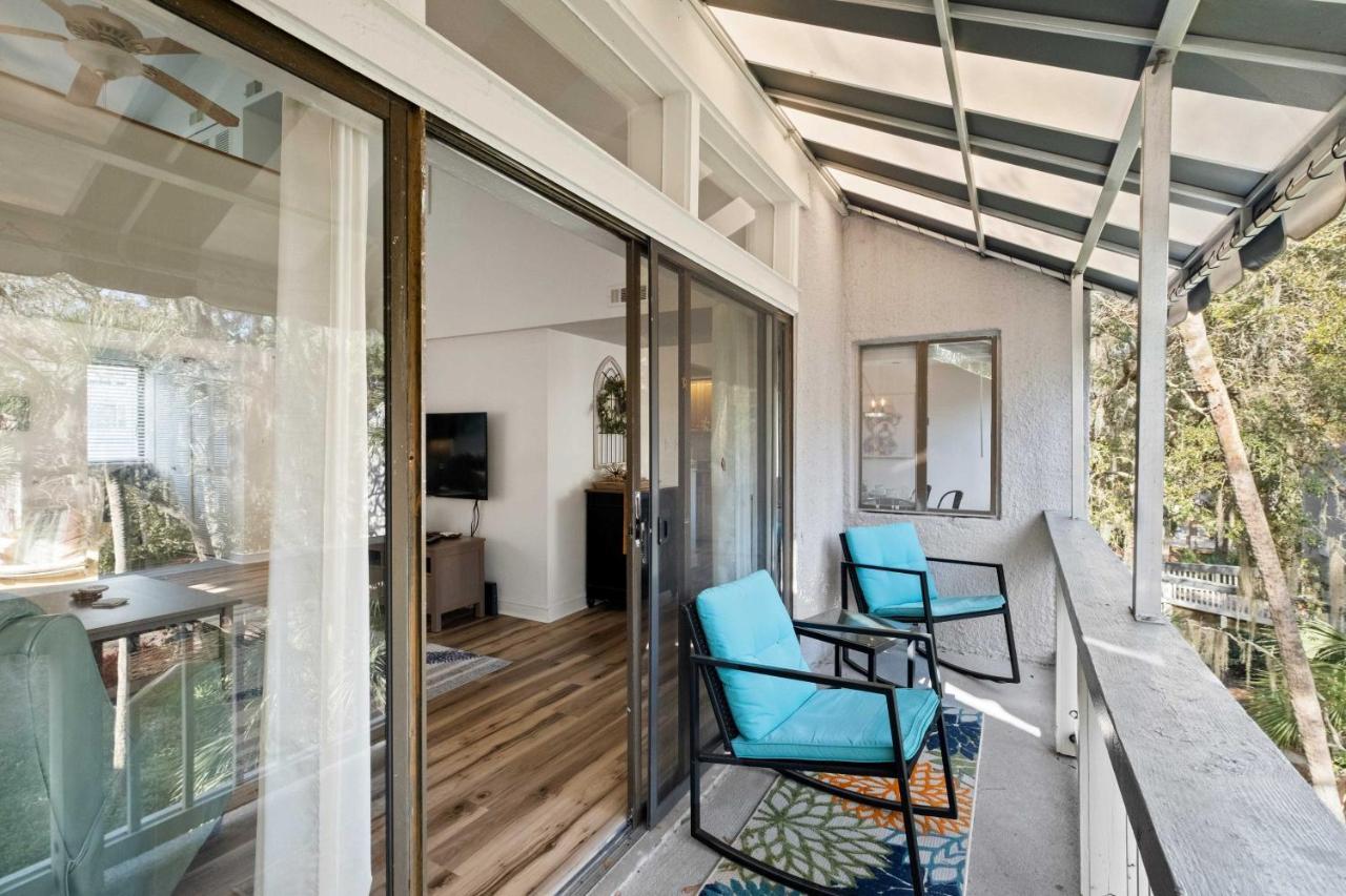Coastal Oasis With Pool - Walk To Coligny Beach Park Hilton Head Island Ngoại thất bức ảnh